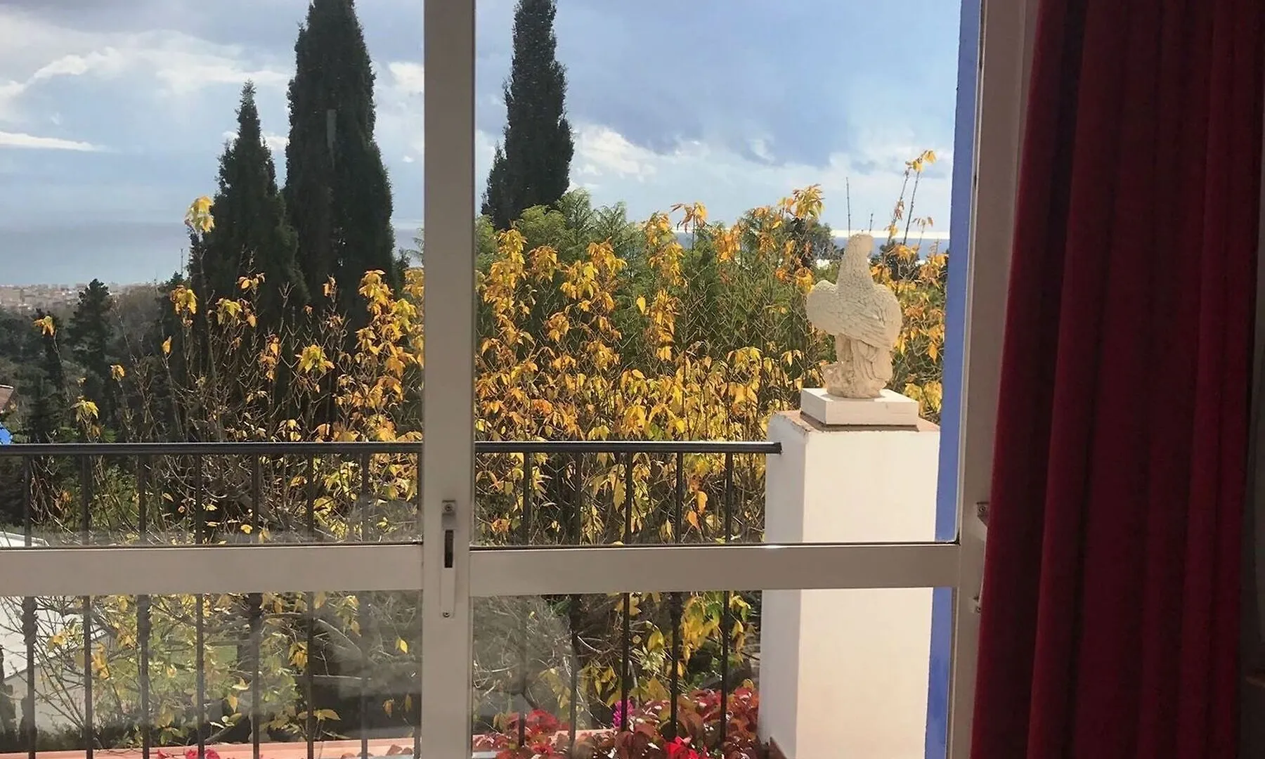 Villa With 4 Rooms In Estepona, Malaga, With Wonderful Sea View, Priva