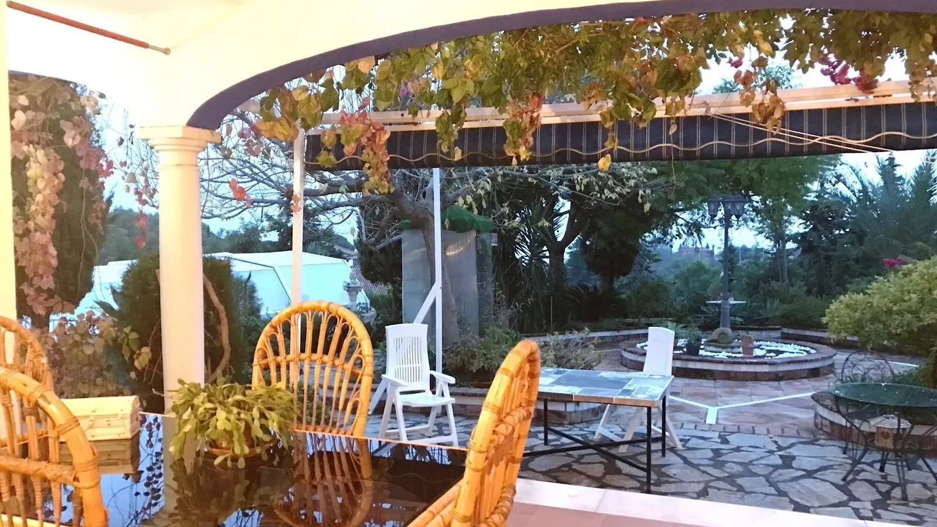 Villa With 4 Rooms In Estepona, Malaga, With Wonderful Sea View, Priva